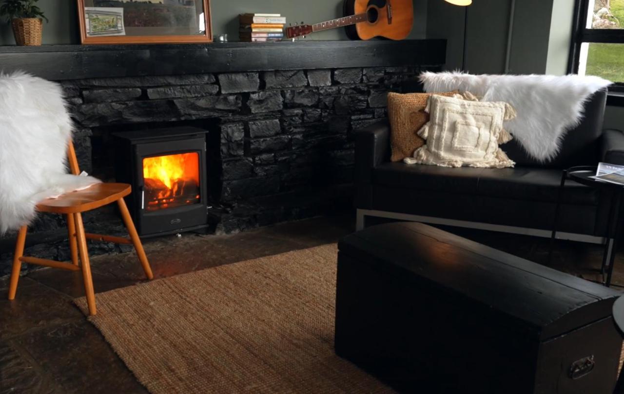 Ben Lettery Hostel Ballynahinch Eksteriør billede