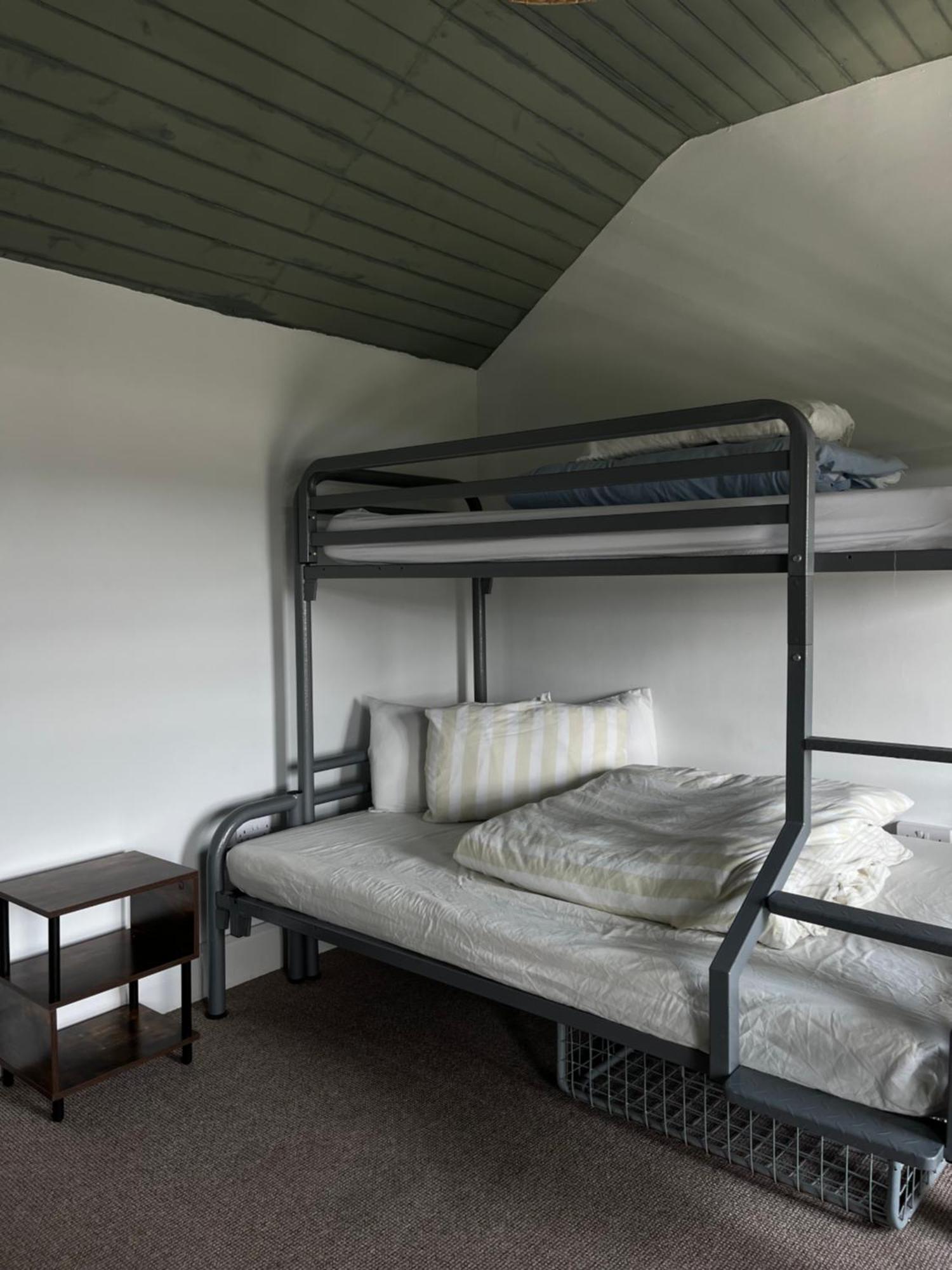 Ben Lettery Hostel Ballynahinch Eksteriør billede