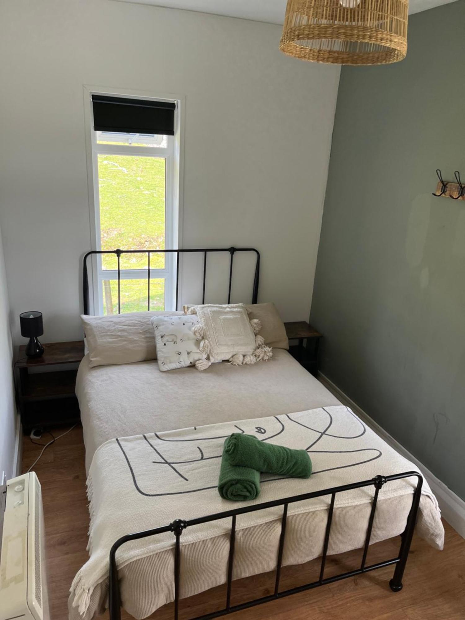 Ben Lettery Hostel Ballynahinch Eksteriør billede